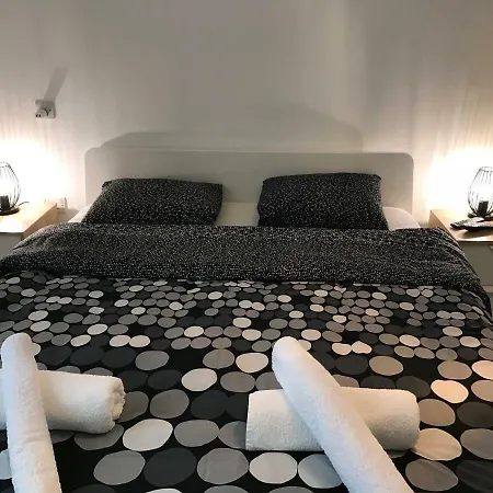 Apartament Luxury Center *